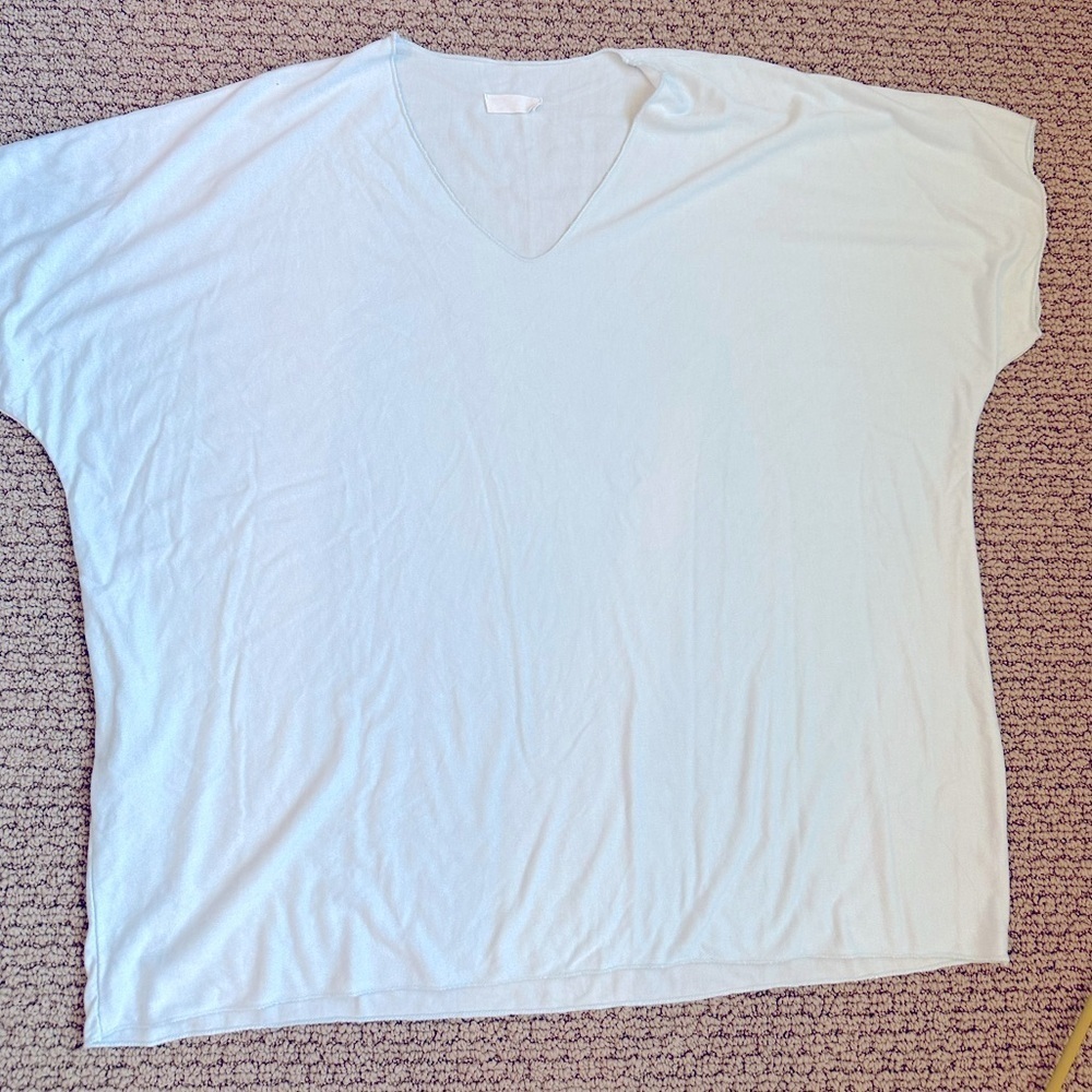 Made Italy Oversized Top Light Blue V-Neck Lagenlook Minimalist Flowy Tee A161